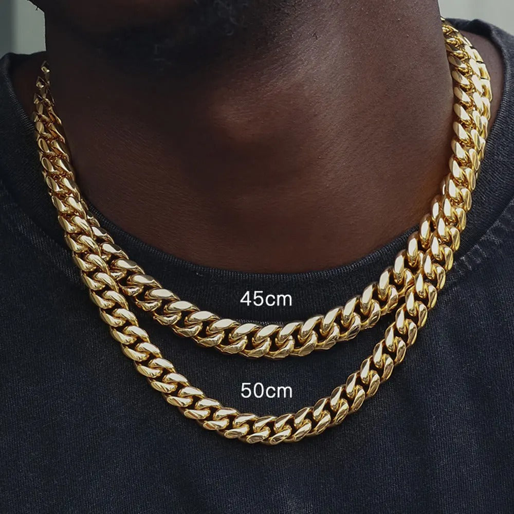 18K Gold Chain Necklace