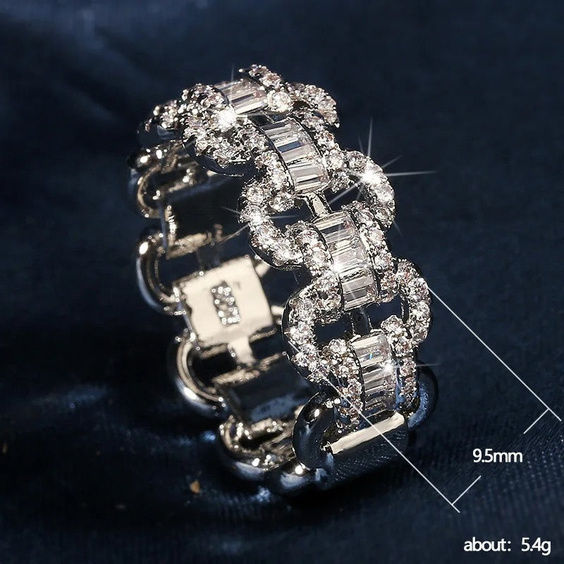 Royal Legacy VVS Ring